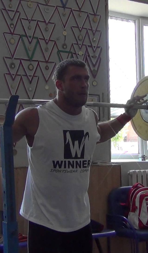 Популярный Дмитрий Клоков