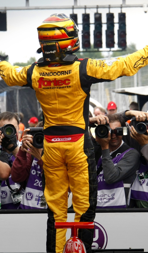 Славный спортсмен Михаил Алешин