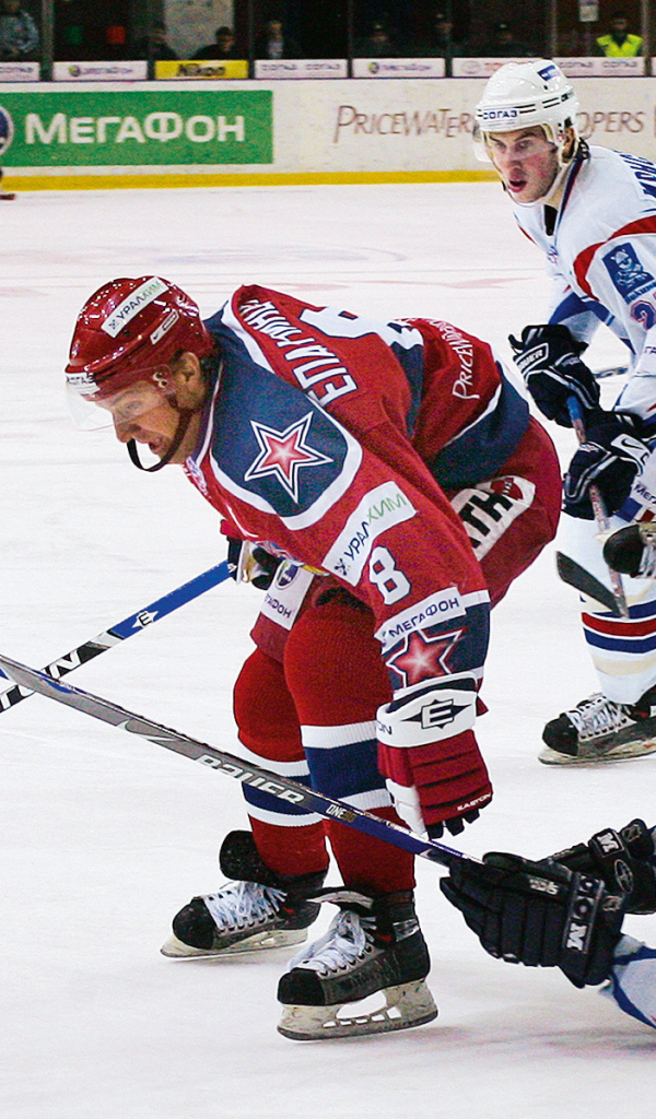 Известный человек Олег Твердовский