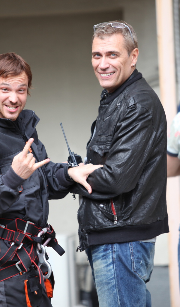 Популярная Кинозвезда Алексей Чадов