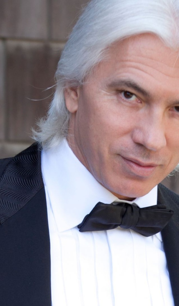 Популярный киноактер Дмитрий Хворостовский