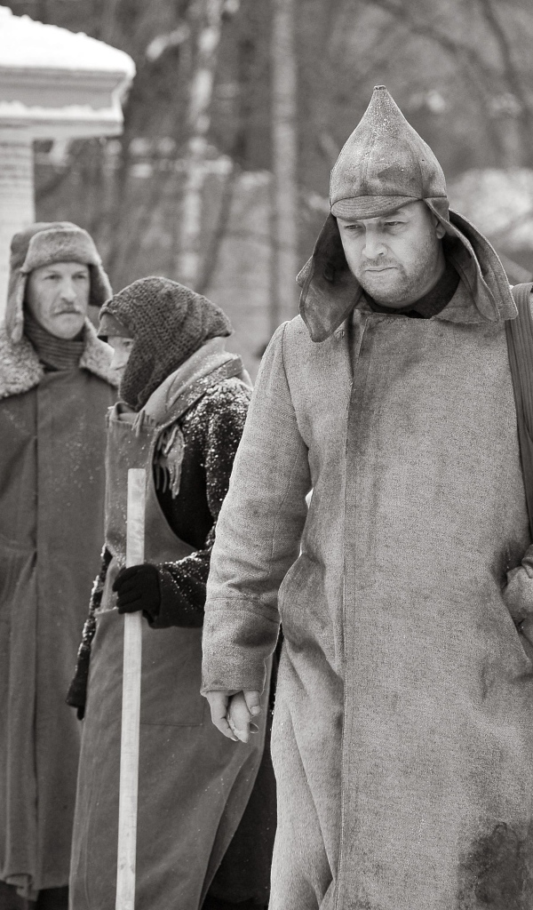 Популярный Максим Суханов