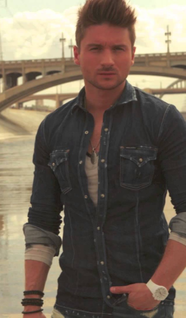 Русская знаменитост Сергей Лазарев