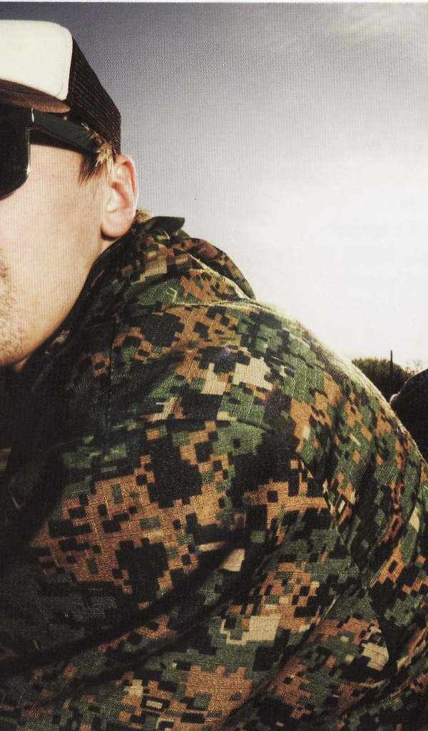 Знаменитый киноактер Витя АК