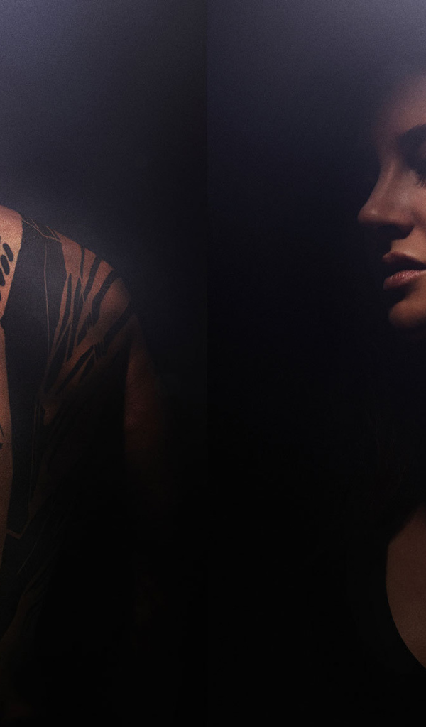 Знаменитый Тео Джеймс