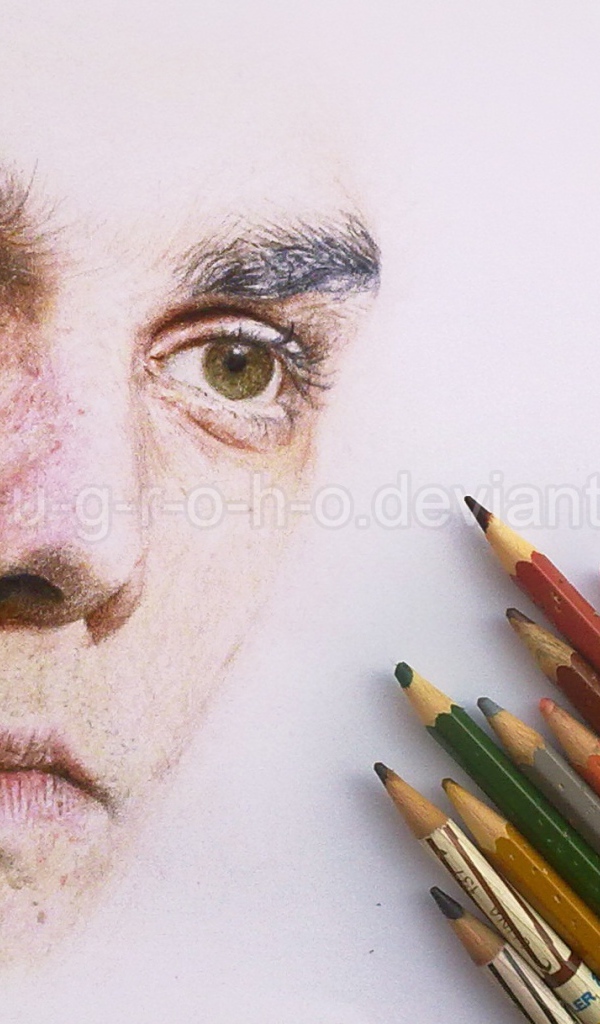 Известный актер Джерард Уэй