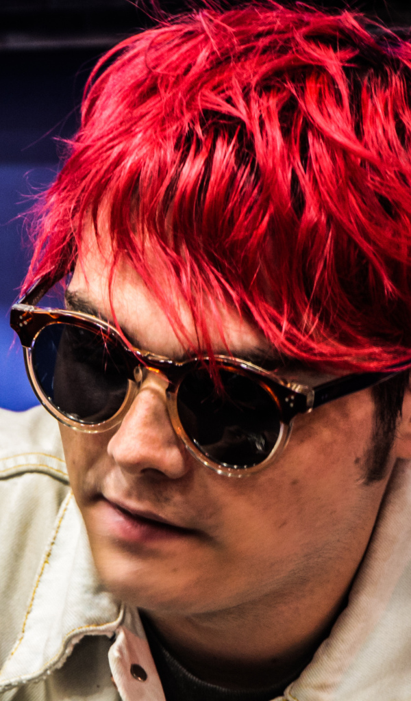 Знаменитая Кинозвезда Джерард Уэй