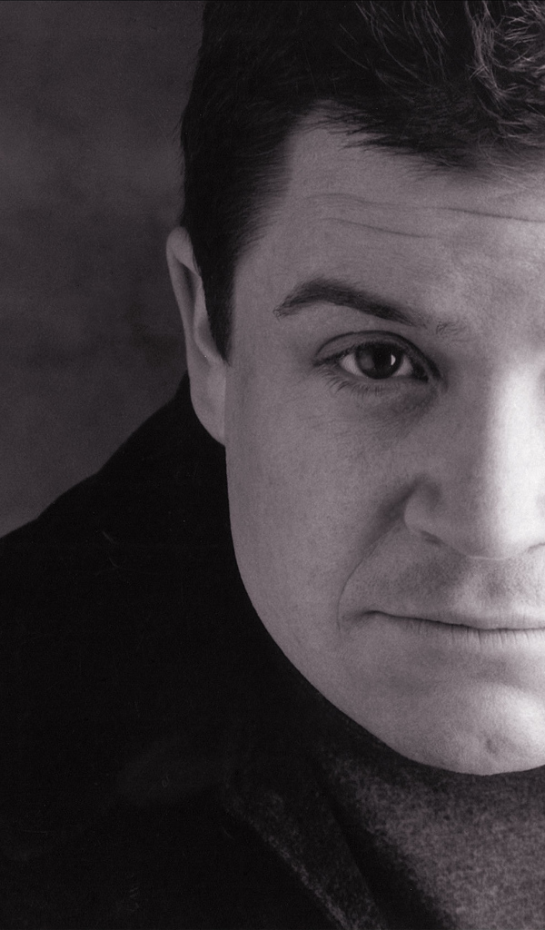 Популярная суперзвезда Пэттон Освальт