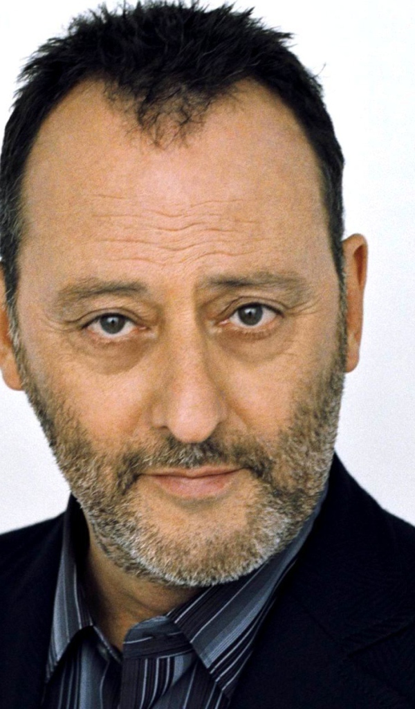 Известный актер Жан Рено