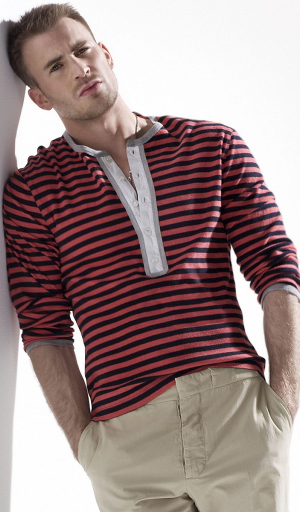 Известный Крис Эванс 