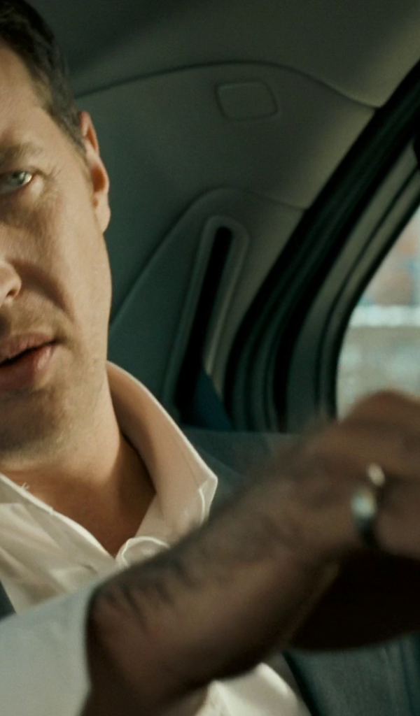 Известный Кирилл Сафонов