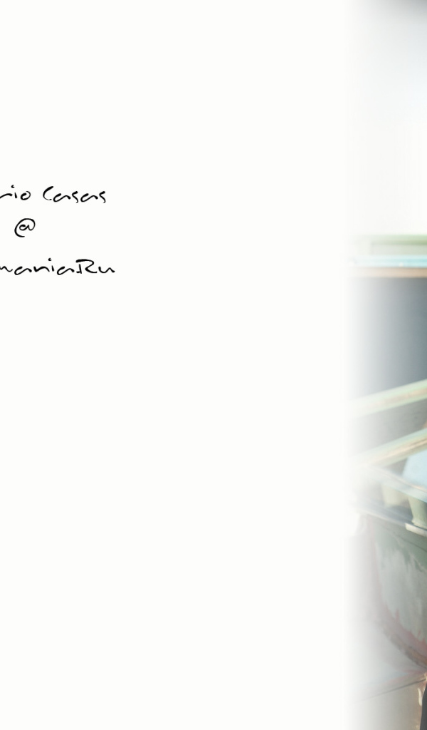 Известный Марио Касас