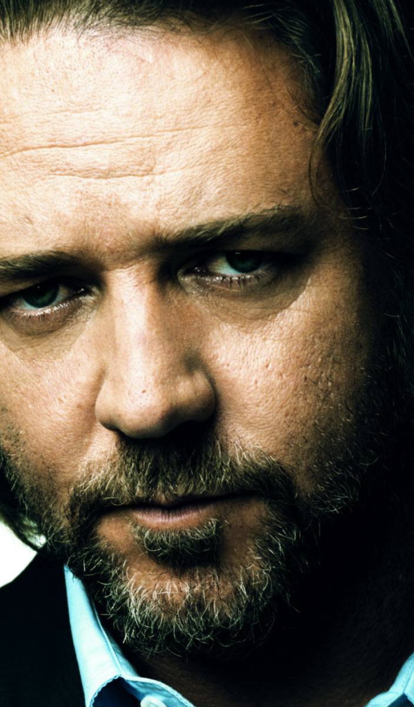 Известный Рассел Кроу