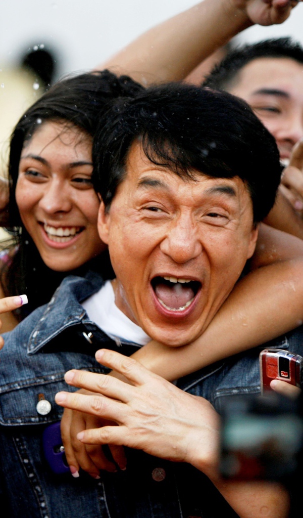 Джеки Чан и его поклонники