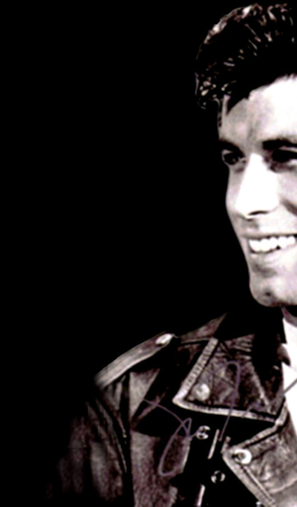 Популярный Актер Джон Траволта