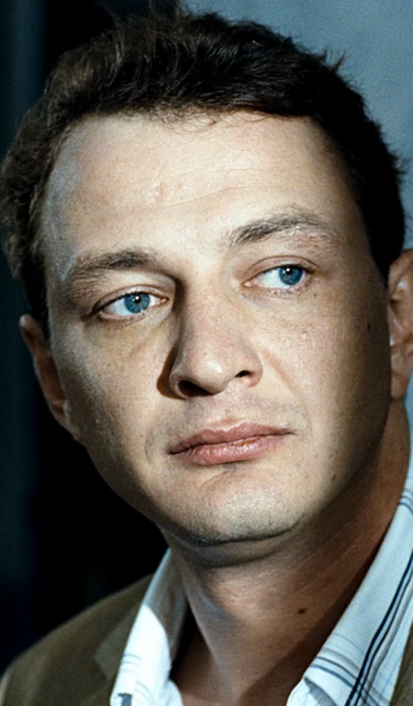 Известный киноактер Марат Башаров