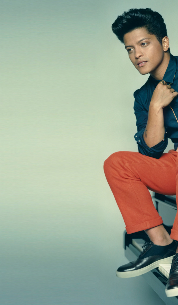 Певец Бруно Марс