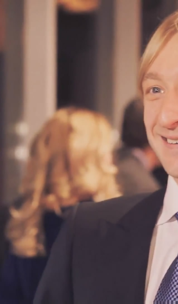 Улыбчивый Евгений Плющенко