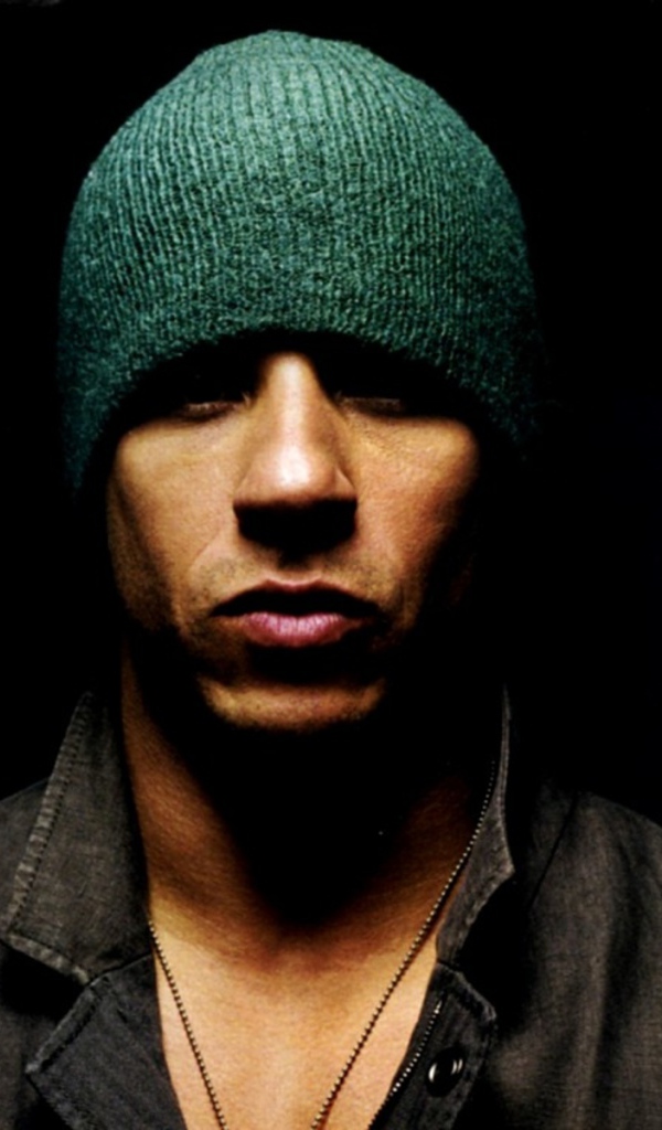 Вин Дизель в шляпе