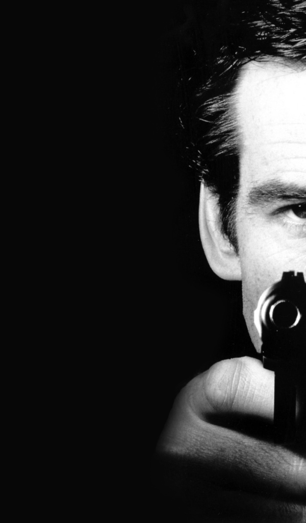 Пирс Броснан актер