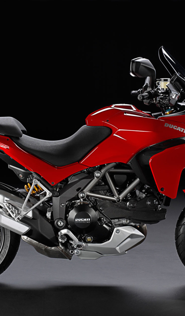 Красивый мотоцикл в москве Ducati Multistrada 1200
