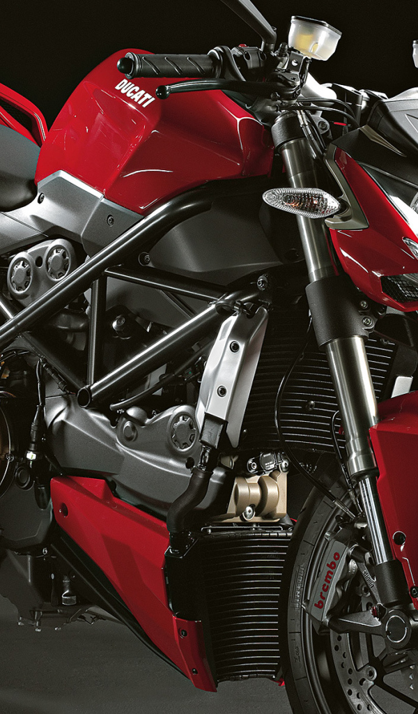 Красивый мотоцикл в москве Ducati Streetfighter 848