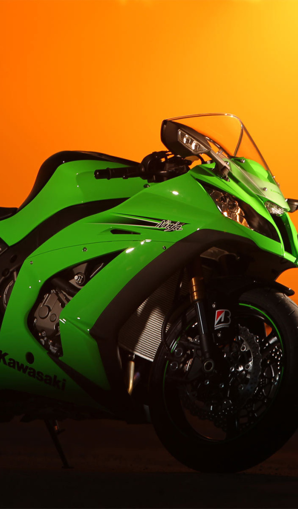 Красивый мотоцикл в москве Kawasaki Ninja ZX-10R