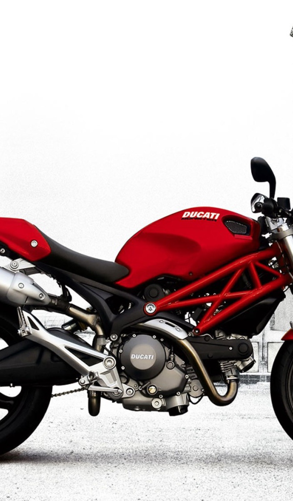 Мотоцикл модели Ducati Monster 1200