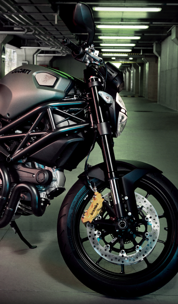 Мотоцикл модели Ducati Monster Diesel