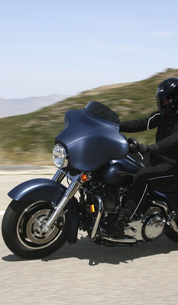 Быстрый мотоцикл Harley-Davidson Street Glide