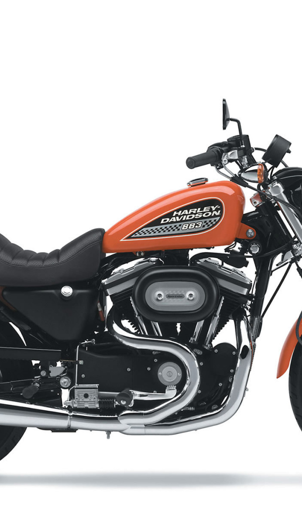 Быстрый мотоцикл Harley-Davidson XL 883R Sportster Roadster
