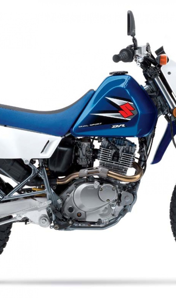 Быстрый мотоцикл Suzuki DR 200 SE