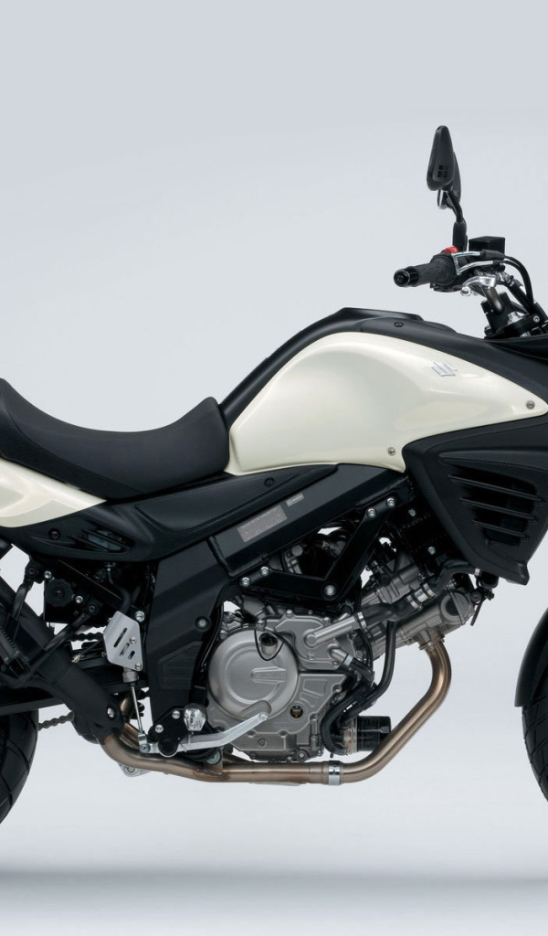 Быстрый мотоцикл Suzuki V-Storm 650 ABS