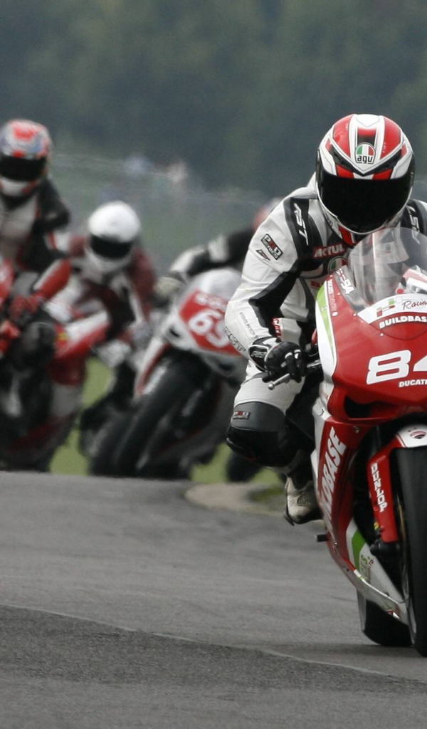 Невероятный мотоцикл Ducati Superbike 848 Evo