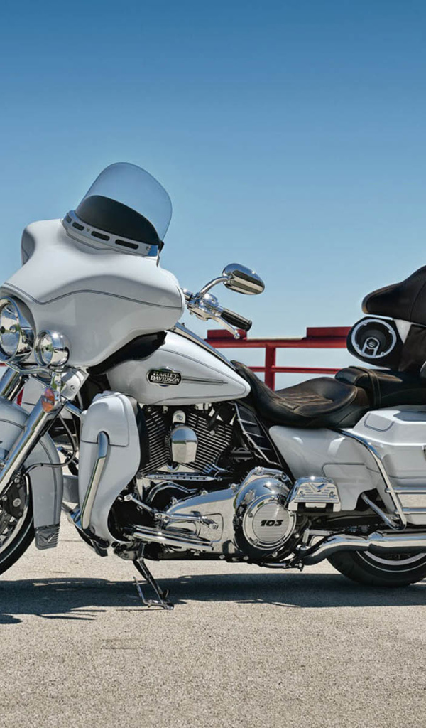 Невероятный мотоцикл Harley-Davidson CVO Electra Glide Ultra Classic