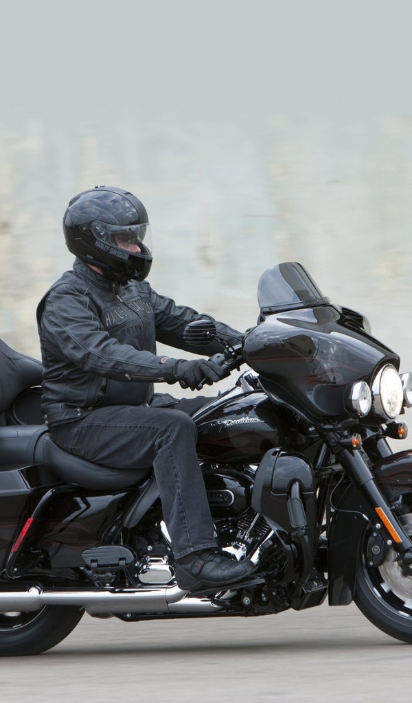 Невероятный мотоцикл Harley-Davidson Electra Glide Ultra Classic