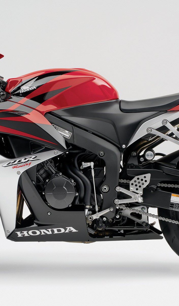 Невероятно быстрый мотоцикл Honda CBR 600 RR