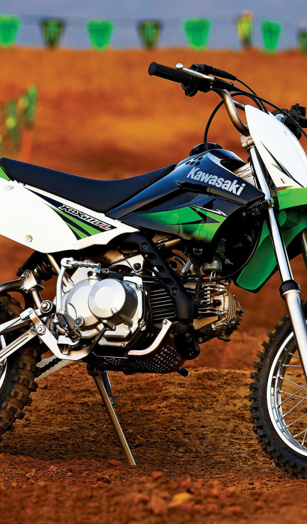 Невероятно быстрый мотоцикл Kawasaki KLX 110