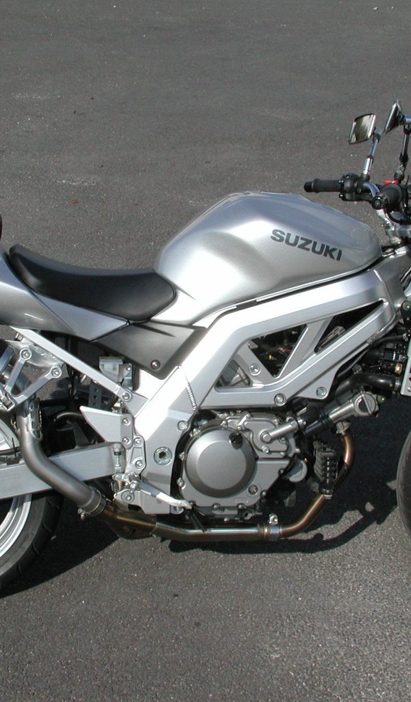 Невероятно быстрый мотоцикл Suzuki SV 650 S