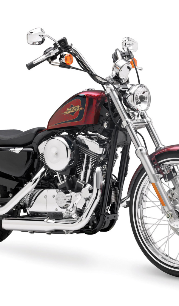 Мотоцикл модели Harley-Davidson XL 1200V Sportster Seventy-Two