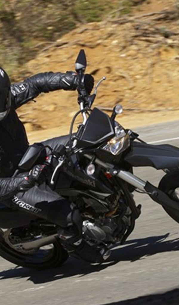 Новый мотоцикл Kawasaki KLX 250