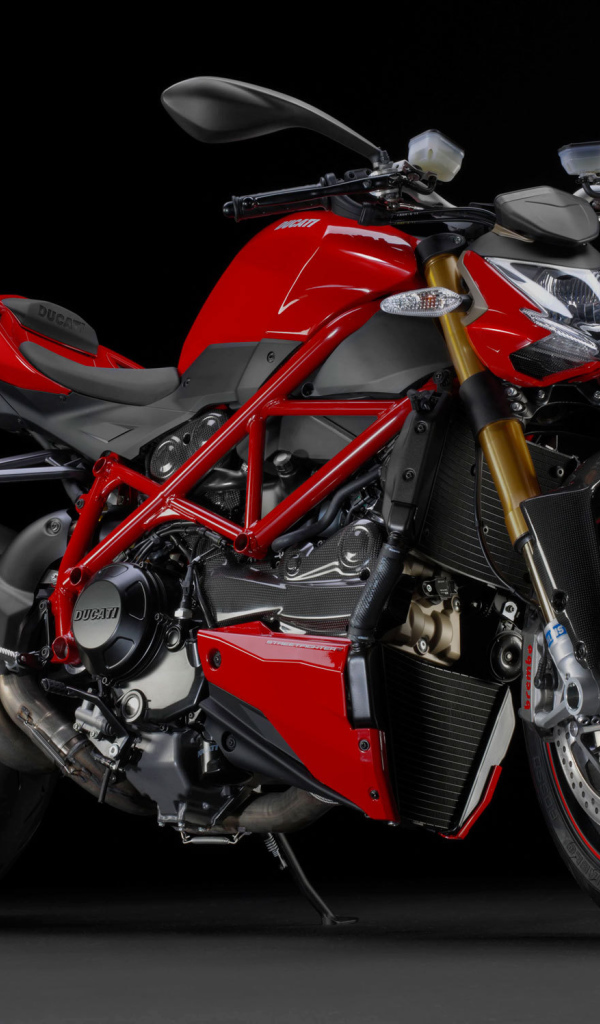 Новый мотоцикл Ducati Streetfighter 848