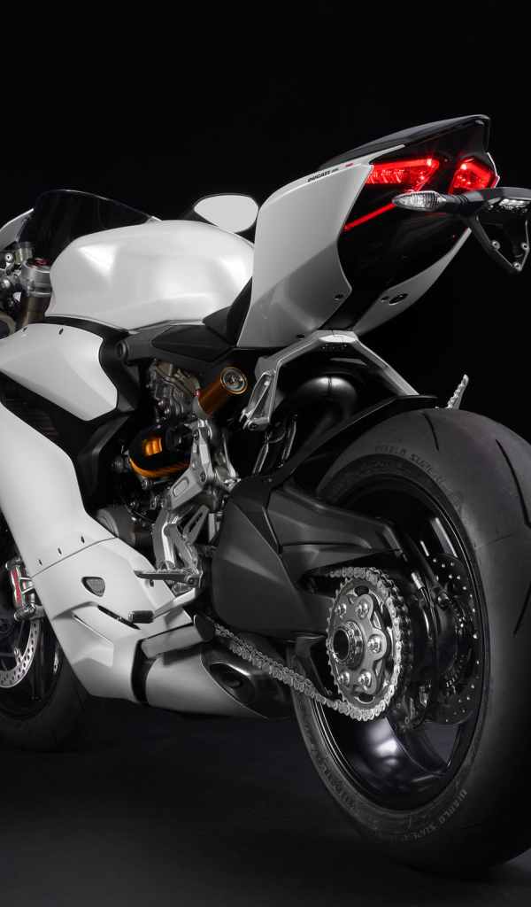 Новый мотоцикл Ducati Superbike 1199 Panigale