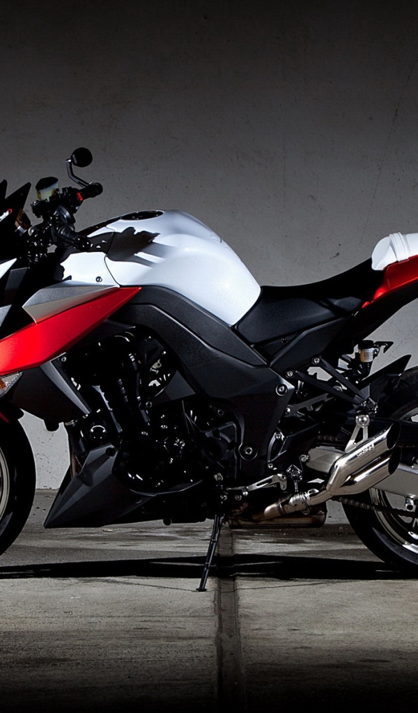 Новый мотоцикл Kawasaki ER-6n