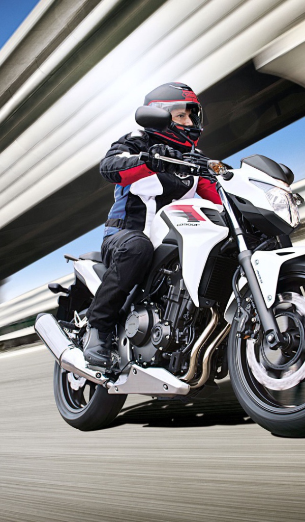 Мотоцикл модели Новый мотоцикл Honda CB 500 F