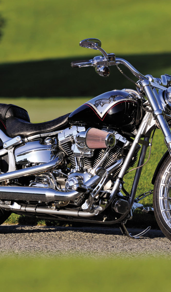 Новый мотоцикл Harley-Davidson CVO Breakout