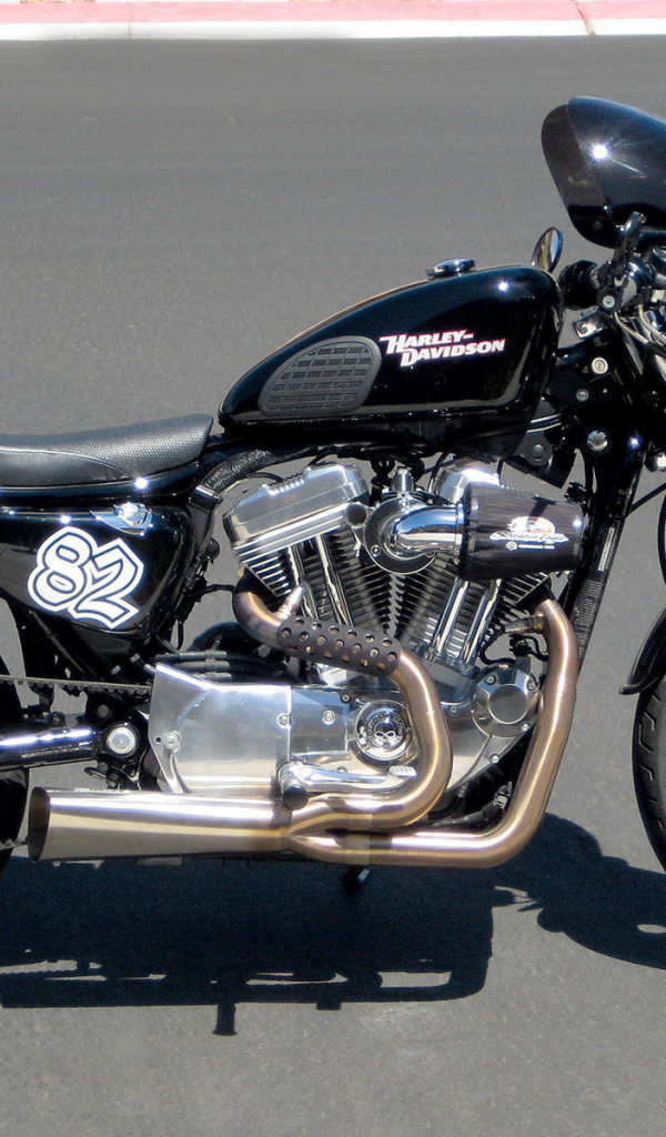 Новый мотоцикл Harley-Davidson XL 883R Sportster Roadster