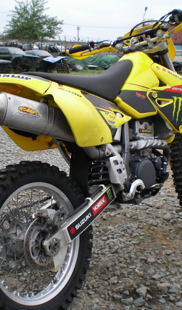 Новый надежный мотоцикл Suzuki  DR-Z 125