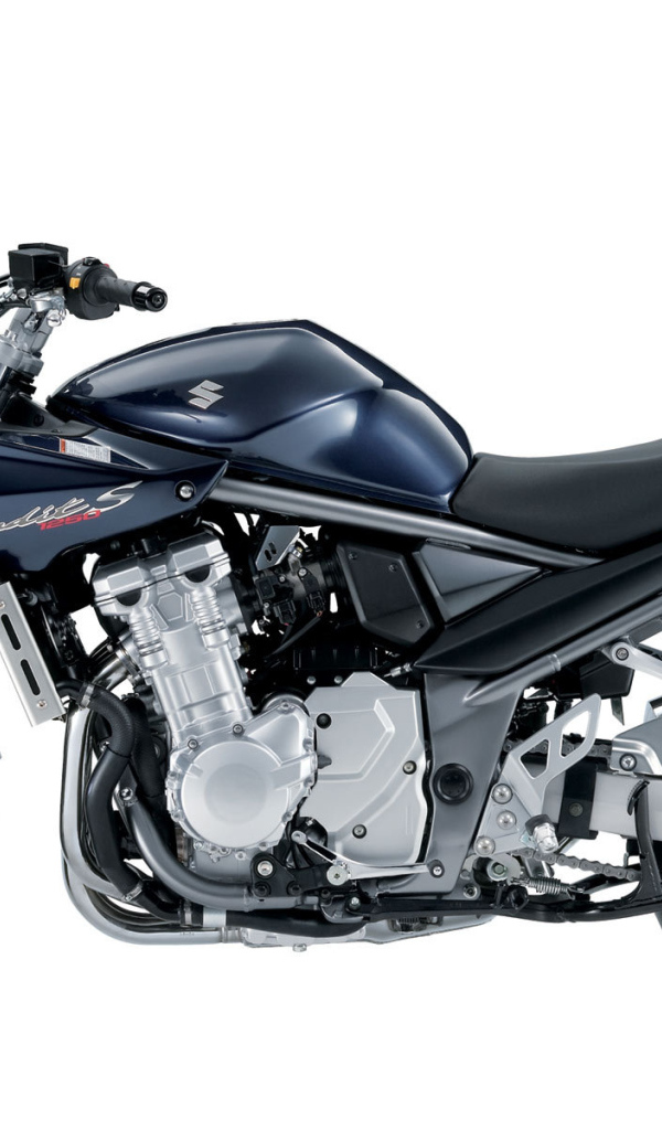Новый надежный мотоцикл Suzuki  GSF 1250 S