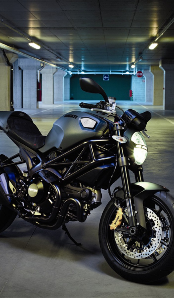 Новый надежный мотоцикл Ducati Monster Diesel